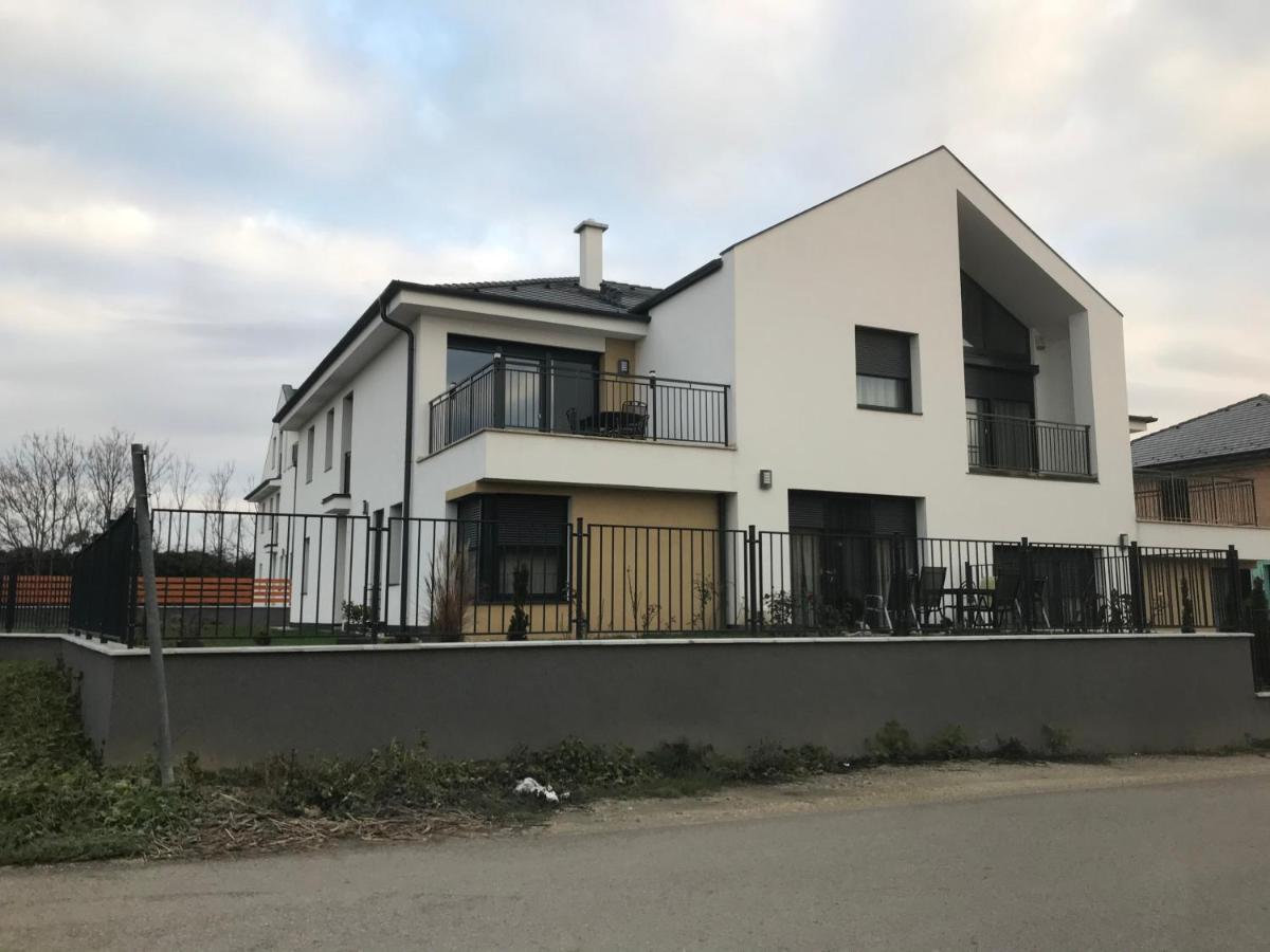 Jada Lakas Lejlighed Keszthely Eksteriør billede